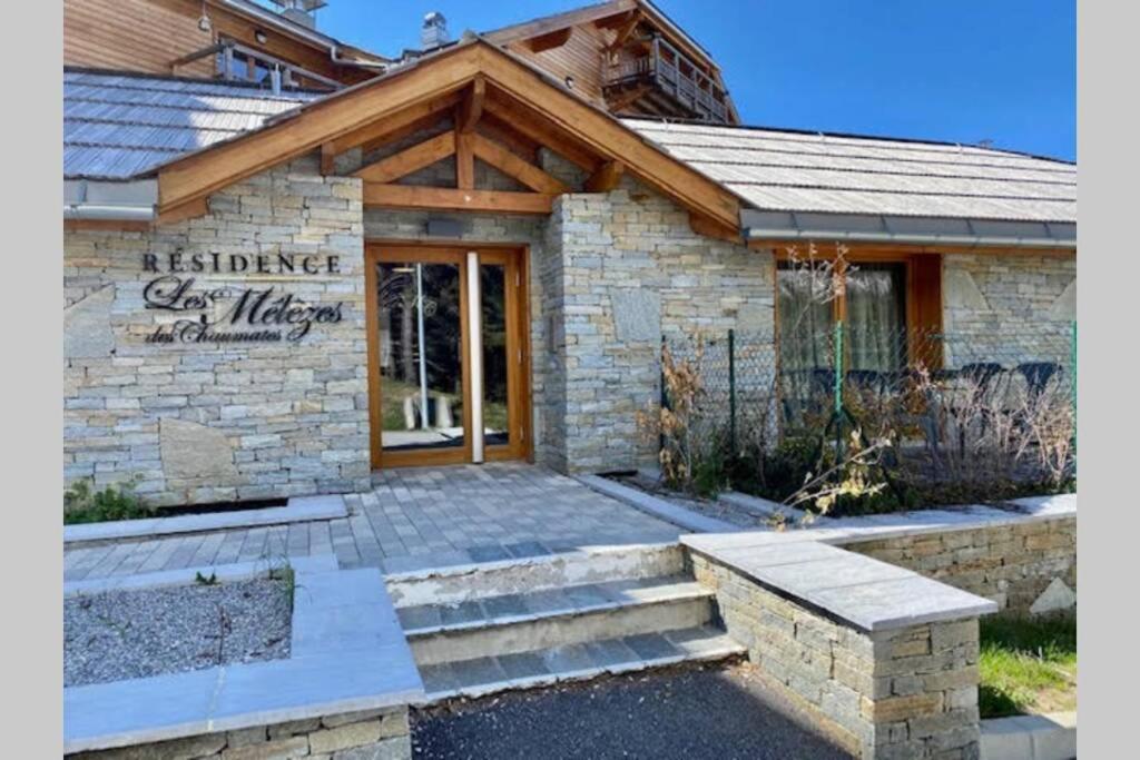 Appartement De Charme Dans Residence Avec Piscine La Joue Du Loup Saint-Étienne-en-Dévoluy エクステリア 写真